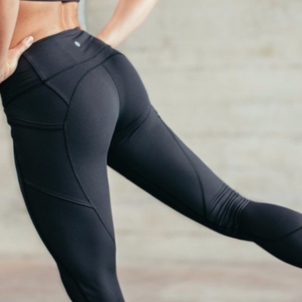 Lululemon All the Right Places Leggings